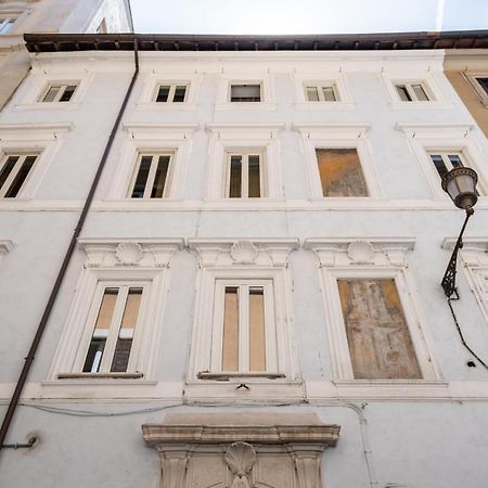 ホテル 19 Steps Trevi ローマ エクステリア 写真